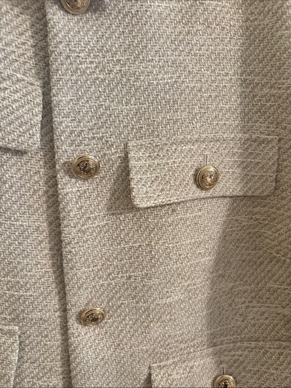 Hm Women's Cream Textured Boxy Jacket - Classic Button Front - Picture 2 of 3